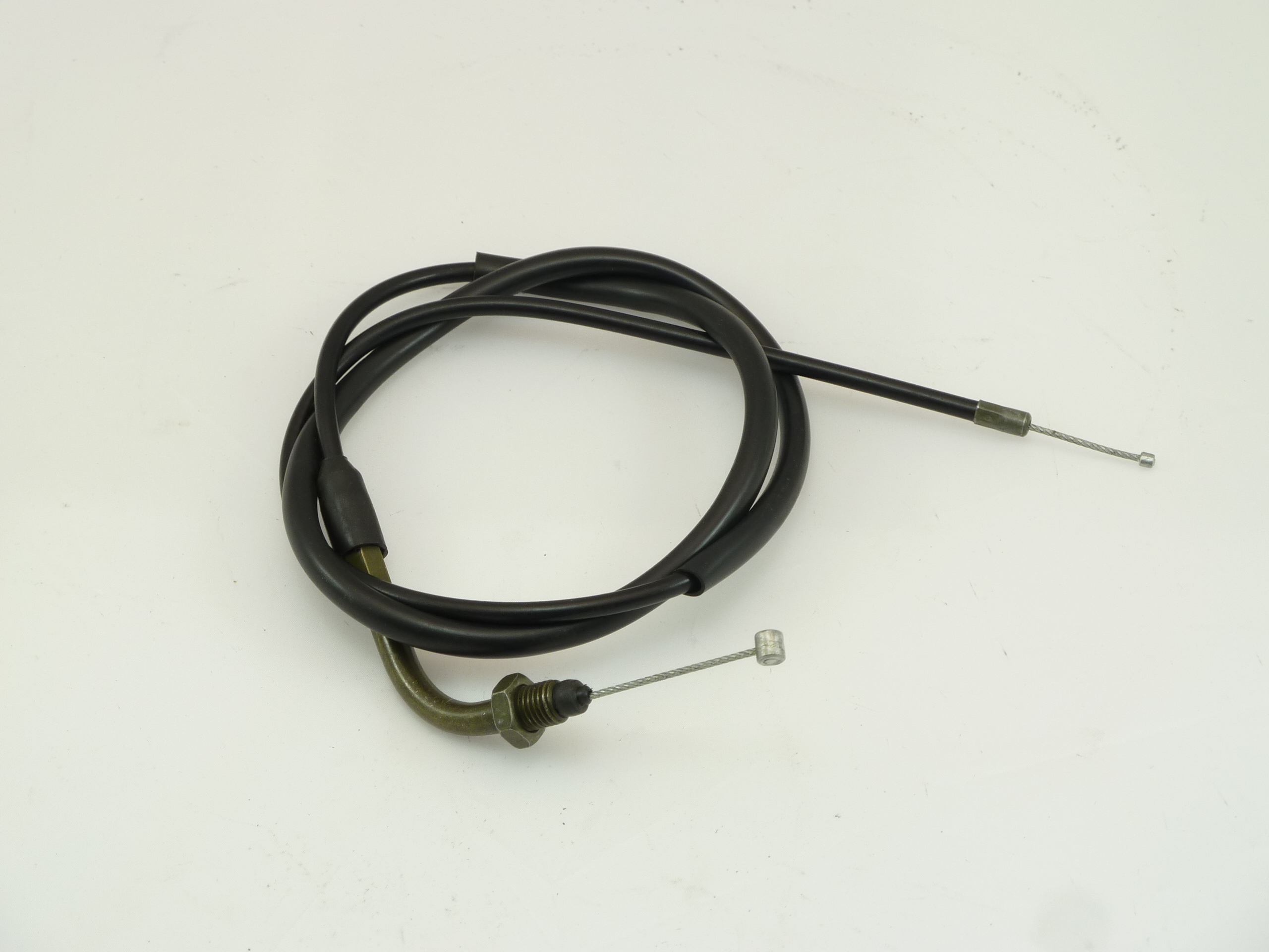 Genata XRN Throttle Cable B2.4